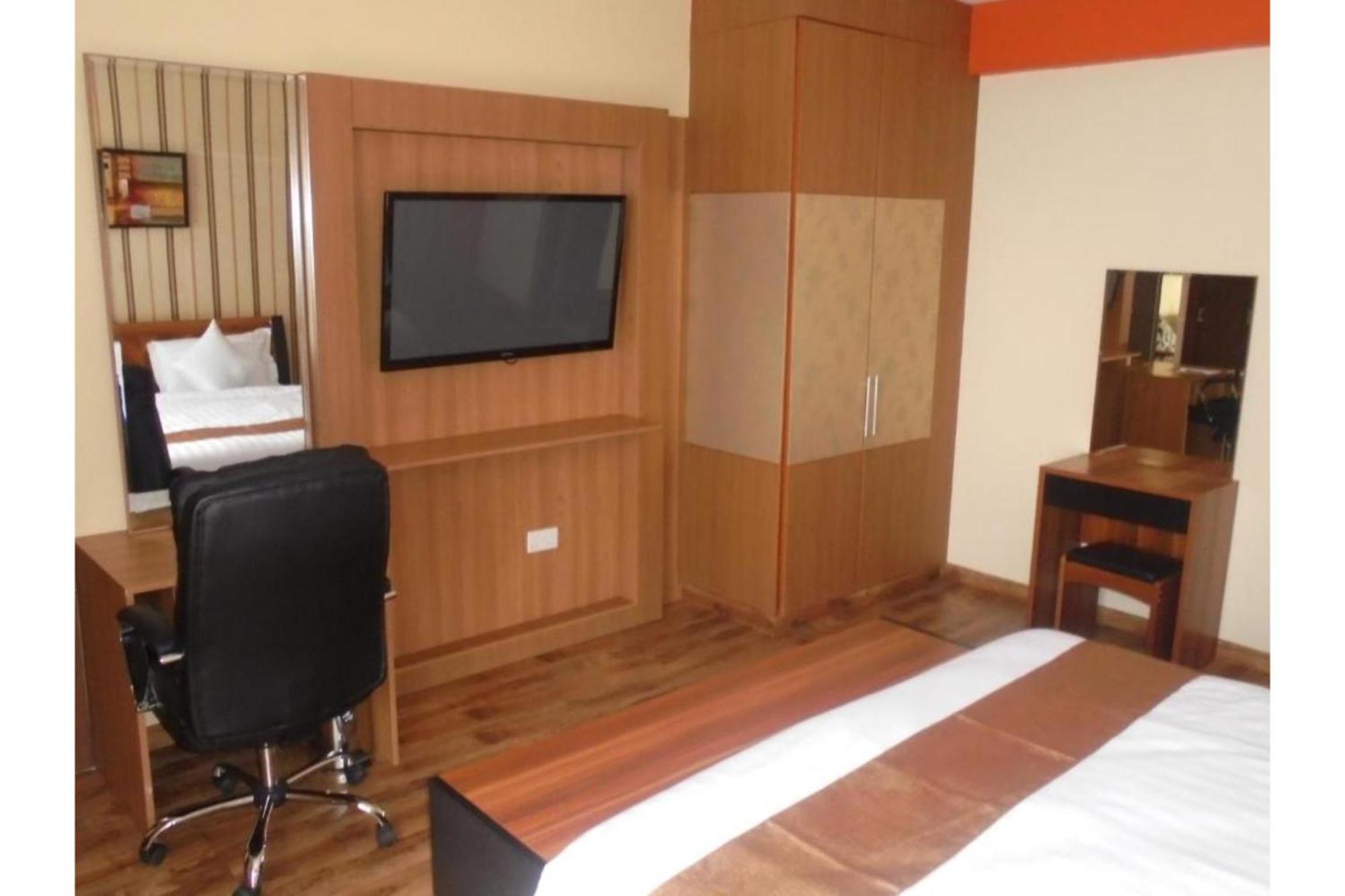 We Hotel & Suites 奈洛比 外观 照片